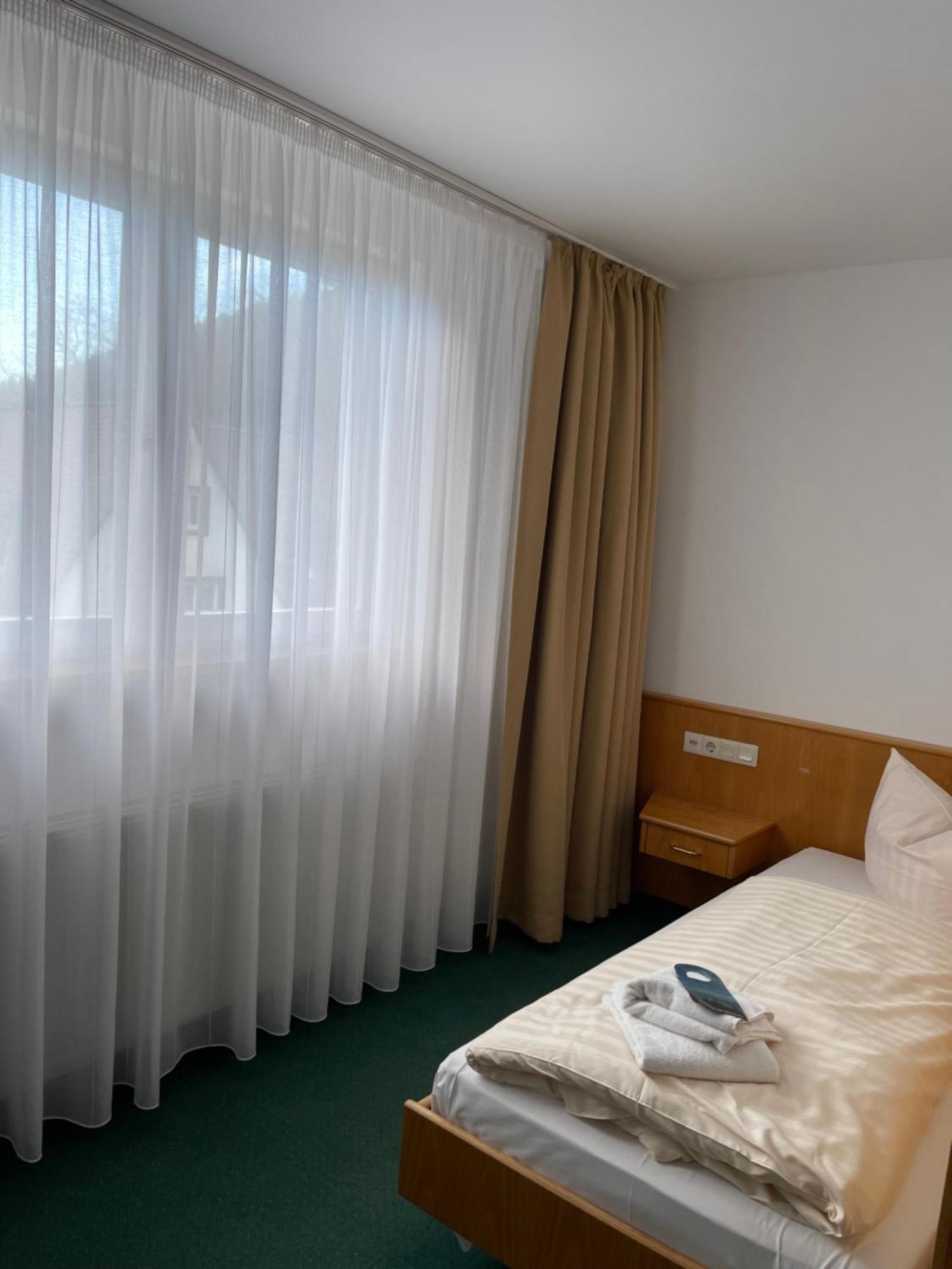 Waldhotel Linzmuehle Kahla  Eksteriør billede